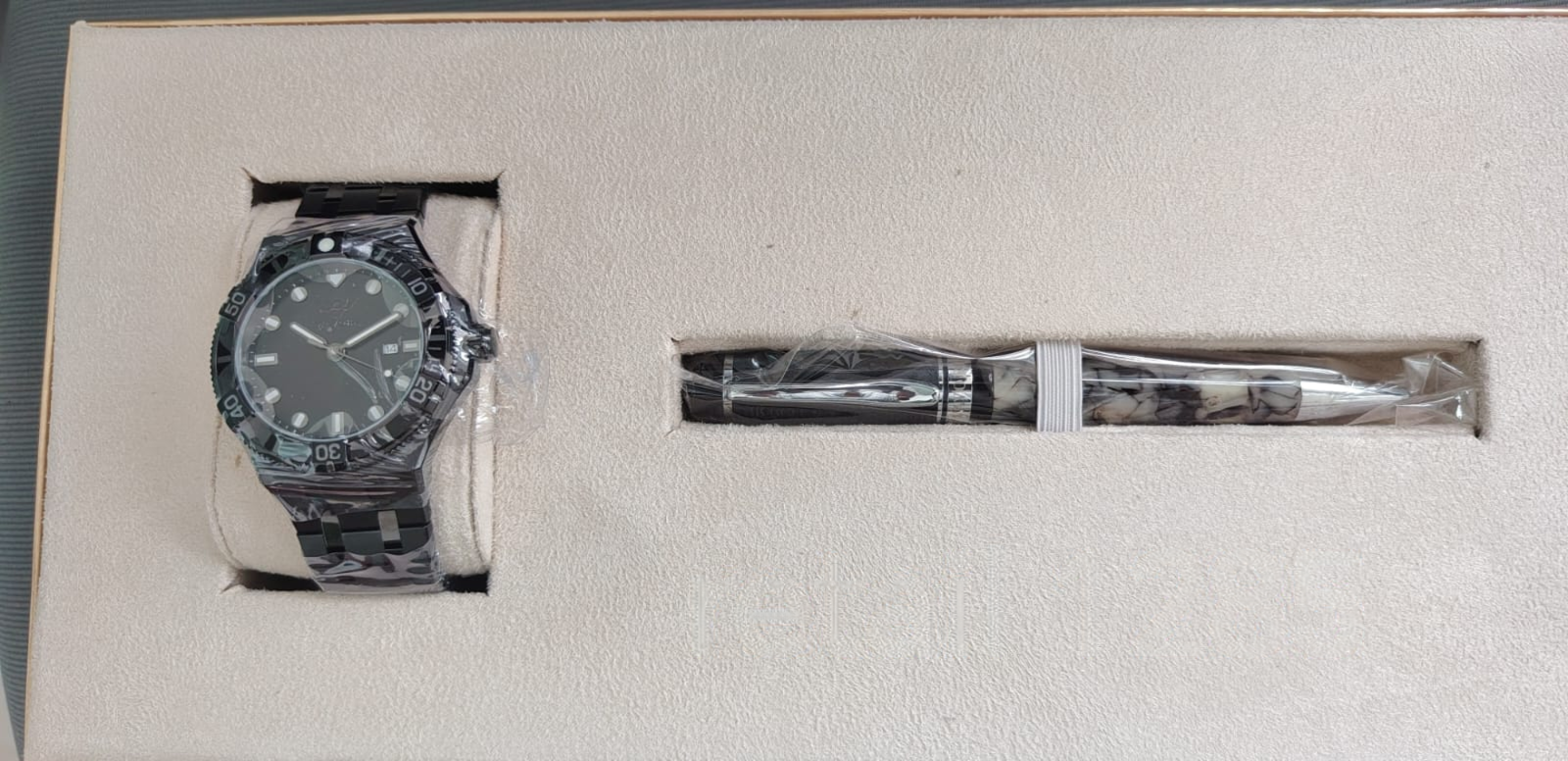 Classic Watch & Pen Set